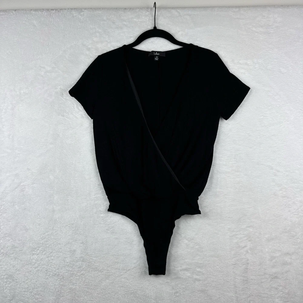 Lulus Womens Top Bodysuit Black Short Sleeve Size XS Satin Lined Edge EUC - Picture 2 of 11
